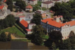 Borský zámek je dokladem vývoje hradní architektury v Čechách
