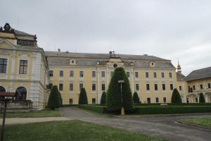 Zámek v Lysé nad Labem je skvost barokní architektury