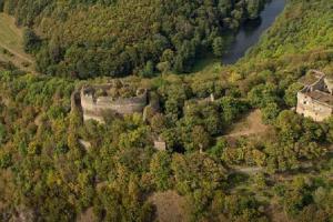 Nový Hrádek nechal vybudovat moravský markrabě Jan Jindřich Lucemburský