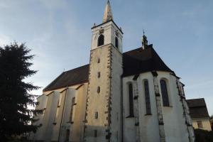 Kostel Narození Panny Marie v Miličíně zdobí obraz Petra Brandla