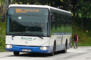 Turistické linky vlaků a autobusů zatím stojí. Až to půjde, rozjedou se rychle Turistické linky vlaků a autobusů zatím stojí. Až to půjde, rozjedou se rychle