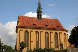 Kostel sv. Jiří ve Velvarech vybudovali velvarští měšťané