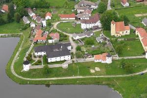 Jihočeské muzeum zve na výstavu Výstava střeleckých terčů Antonína Hamsíka