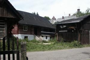Roubenky v Jílovecké ulici v Semilech stojí za návštěvu Roubenky v Jílovecké ulici v Semilech stojí za návštěvu