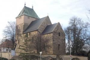Nejvýznamnější památkou Prahy 14 je románský kostel sv.Bartoloměje