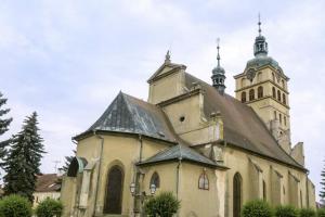 Kostel sv. Voršily v Chlumci nad Cidlinou je dílem pernštejnské huti