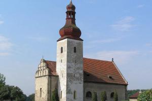 Kostel sv. Matouše v Dobroměřicích zdobí vzácné fresky