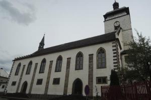 Kostel sv.Jakuba Většího v České Kamenici je dominantou města