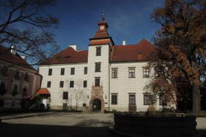 Zámek v Třeboni ukrývá původní rožmberský archiv