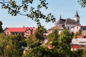 Márinkův kříž i hrad Nístějka. Za nejkrásnějšími výhledy kolem Vysokého Márinkův kříž i hrad Nístějka. Za nejkrásnějšími výhledy kolem Vysokého