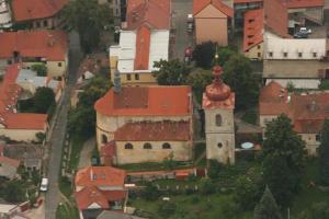 Jedna z prvních renesančních staveb postavených severně od Alp stojí v Brandýse Jedna z prvních renesančních staveb postavených severně od Alp stojí v Brandýse
