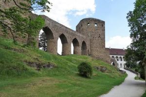 Velhartický hradní most je ojedinělou stavbou v Čechách Velhartický hradní most je ojedinělou stavbou v Čechách