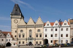 Husitské muzeum v Táboře zve na výstavu Bohumil Smrčka (1943-1997)