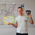 Všechny diplomy ze soutěže Mapa roku 2022 jsou již v rukách jejich autorů včetně mapy Prahy veřejné dopravy