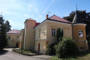 Zámek v Tučapech byl sídlem drobné šlechty