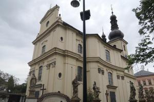 Kostel sv.Jana Křtitele v Lysé nad Labem nechal postavit hrabě Špork