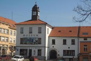 Sedlčanská Stará radnice přežila několik ničivých požárů