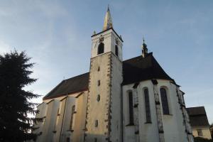 Kostel Narození Panny Marie v Miličíně zdobí obraz Petra Brandla