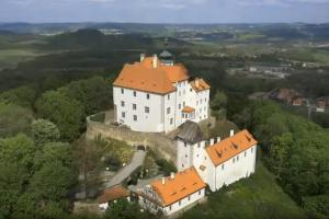 Hrad Vysoký Chlumec vlastníl mnoho staletí rod Lobkowiczů