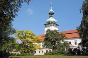 Muzeum regionu Valašsko zve na výstavu SVĚT KOSTIČEK