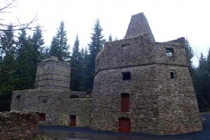 Historická vápenka v Krušných horách je zachráněná Historická vápenka v Krušných horách je zachráněná