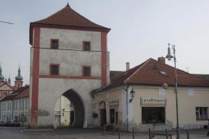 Karel IV. nechal vybudovat Severovýchodní bránu ve Staré Boleslavi