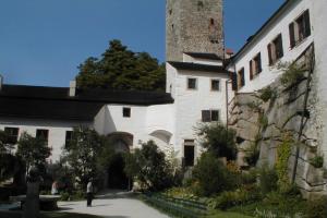 Hrad Roštejn o letních prázdninách 2016
