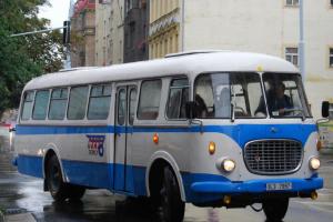 Na závěr letošního ročníku Krkonošských cyklobusů historický autobus v Krkonoších!