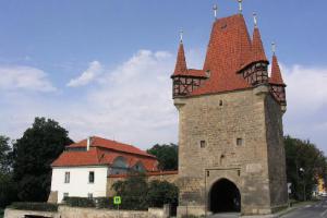 Pražská brána je nejstarší branou v Rakovníku Pražská brána je nejstarší branou v Rakovníku